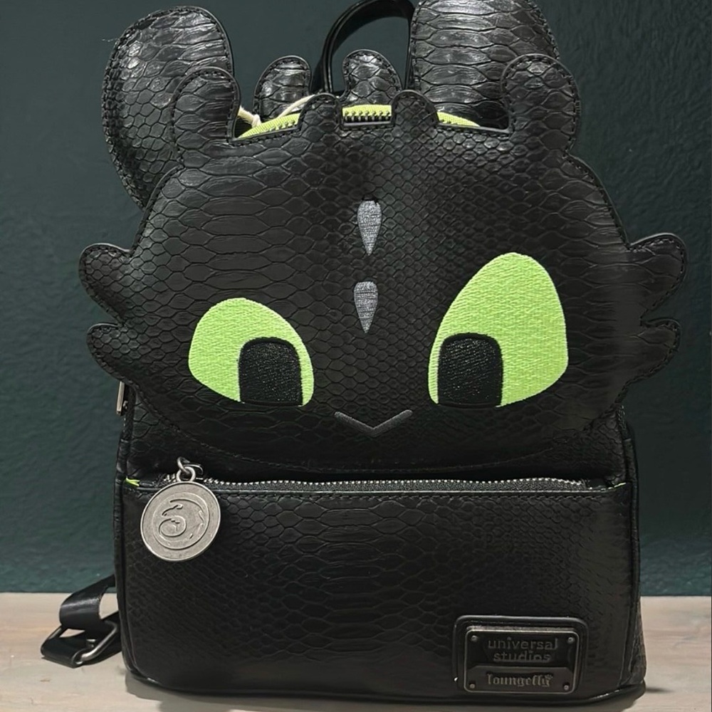 Loungefly Universal Studios Toothless from How to Train Your Dragon Backpack